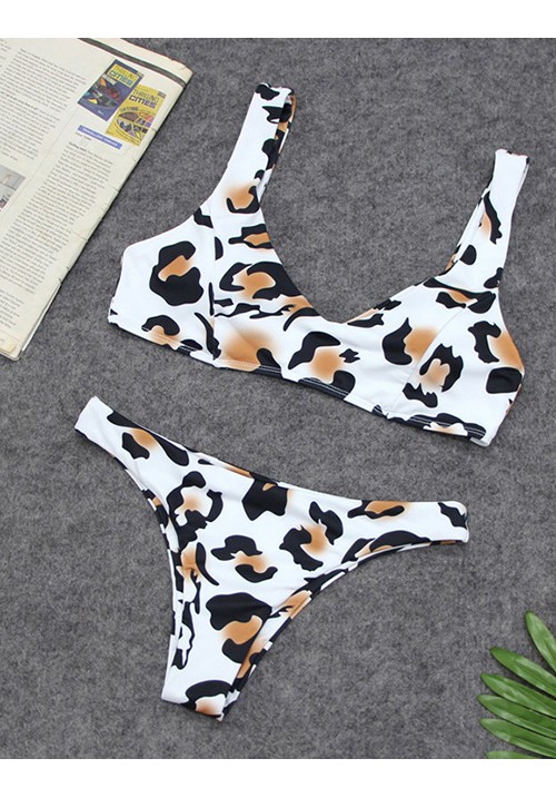 Charming White Leopard Pattern Decorated Bikini Charming White Leopard Pattern Decorated Bikini