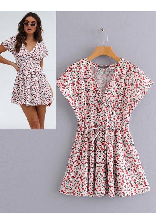 White Flowers Decorated V Neckline Dress White Flowers Decorated V Neckline Dress